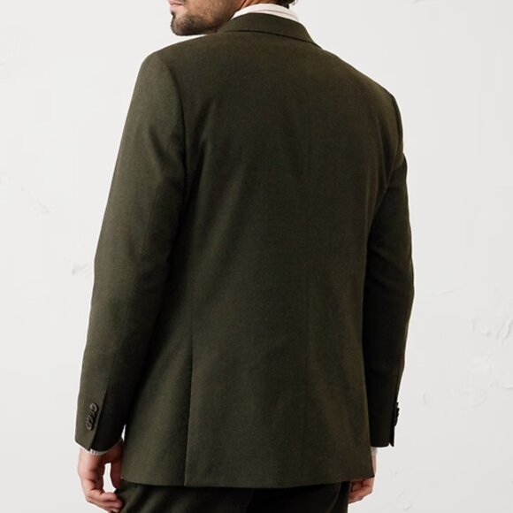 Banana Republic, Tailored Fit Flannel Herringbone Suit Jacket, Olive, 42S, EUC - Picture 4 of 5